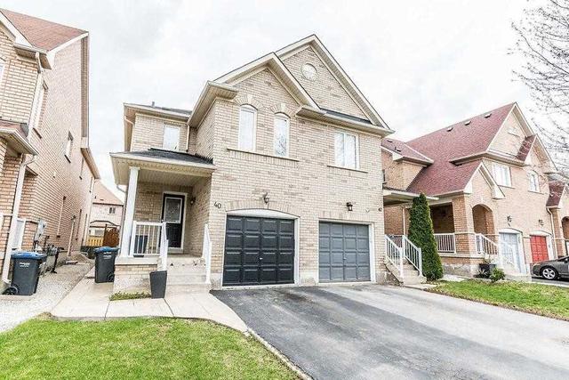 40 Cadillac Cres, House semidetached with 3 bedrooms, 4 bathrooms and 3 parking in Brampton ON | Image 1