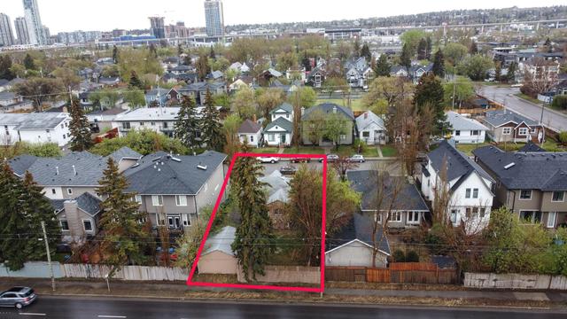 1724 Westmount Road Nw, House detached with 3 bedrooms, 2 bathrooms and 4 parking in Calgary AB | Image 8