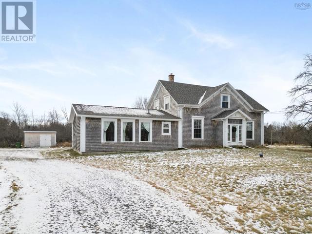 3418 Highway 1, House detached with 5 bedrooms, 3 bathrooms and null parking in Kings, Subd. A NS | Image 1
