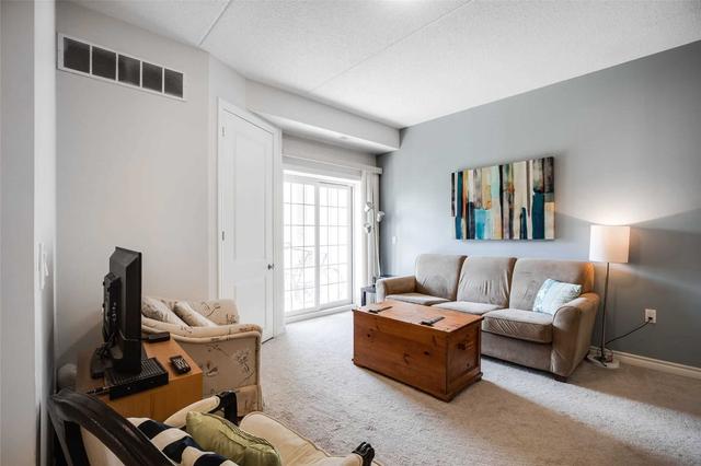 210 - 1083 Gordon St, Condo with 3 bedrooms, 2 bathrooms and 1 parking in Guelph ON | Image 18