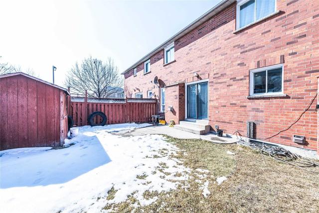 30 Softneedle Ave, House semidetached with 3 bedrooms, 4 bathrooms and 4 parking in Brampton ON | Image 32