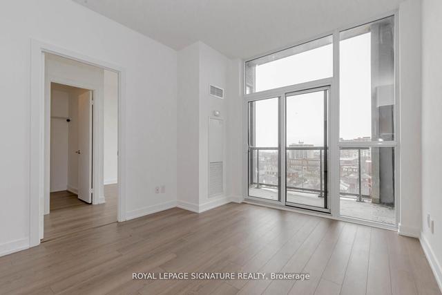 806 - 1603 Eglinton Ave W, Condo with 1 bedrooms, 1 bathrooms and 1 parking in Toronto ON | Image 6