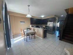 52 Soccavo Cres, Townhouse with 4 bedrooms, 4 bathrooms and 2 parking in Brampton ON | Image 2