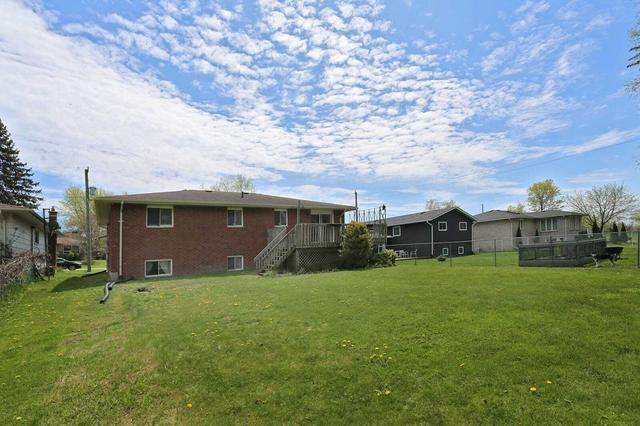 30 Streamside Dr, House detached with 2 bedrooms, 2 bathrooms and 5 parking in Cramahe ON | Image 27