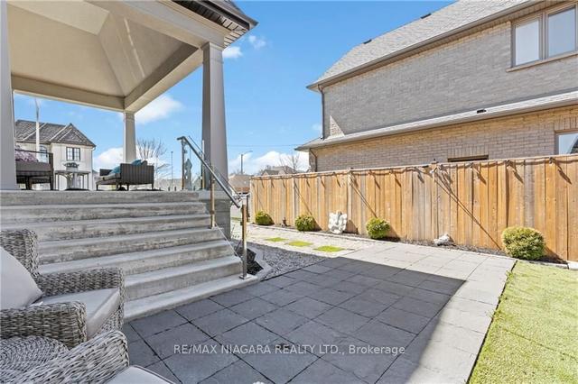 2341 Terravita Dr, House detached with 3 bedrooms, 5 bathrooms and 4 parking in Niagara Falls ON | Image 33