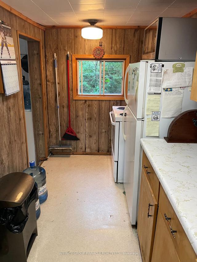 236427 Concession 3 Rd, House detached with 2 bedrooms, 1 bathrooms and 10 parking in Timiskaming, Unorganized, West Part ON | Image 3