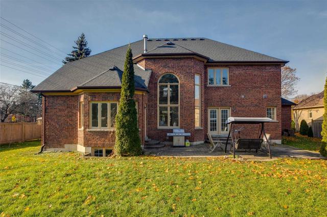 1 Hewison Crt, House detached with 4 bedrooms, 4 bathrooms and 12 parking in Ajax ON | Image 32