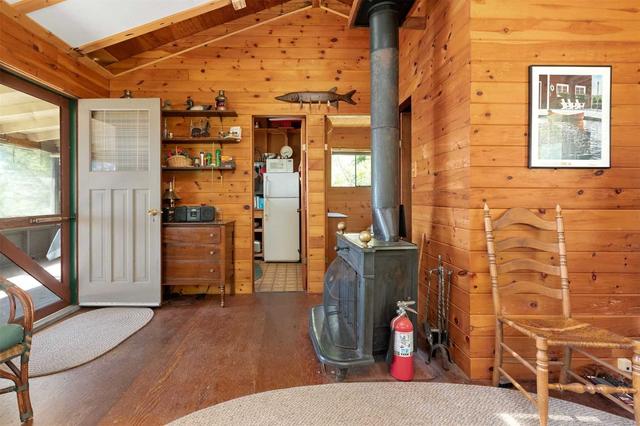 b321 Frying Pan Island, House detached with 1 bedrooms, 1 bathrooms and 0 parking in Parry Sound ON | Image 4