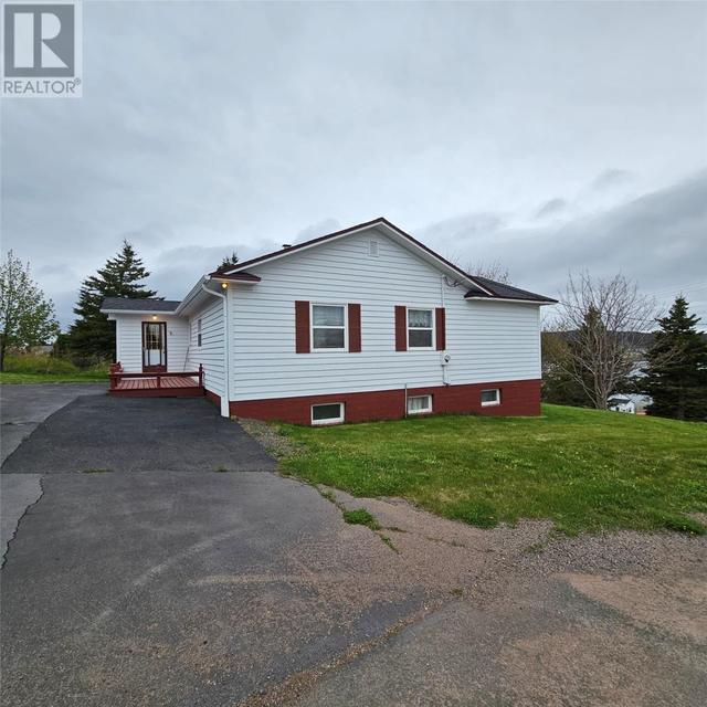 215 - 217 Main Road, House detached with 3 bedrooms, 1 bathrooms and null parking in Burin NL | Image 37