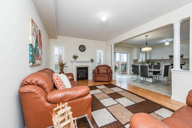96 Yardley Cres, House detached with 5 bedrooms, 6 bathrooms and 6 parking in Brampton ON | Image 2