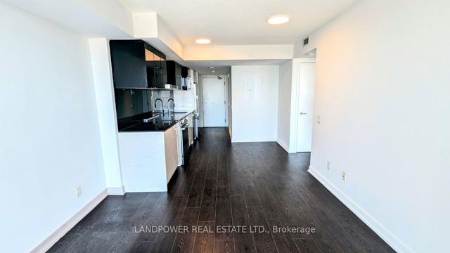 1811 - 72 Esther Shiner Blvd, Condo with 1 bedrooms, 1 bathrooms and 1 parking in Toronto ON | Image 14