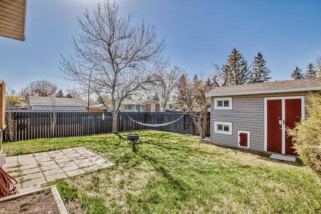 655 Queen Charlotte Drive Se, House detached with 3 bedrooms, 3 bathrooms and 4 parking in Calgary AB | Image 16
