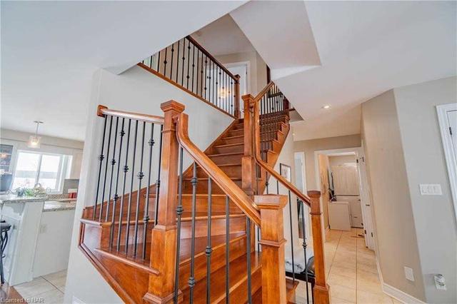 9128 Hendershot Blvd, House detached with 4 bedrooms, 4 bathrooms and 8 parking in Niagara Falls ON | Image 4