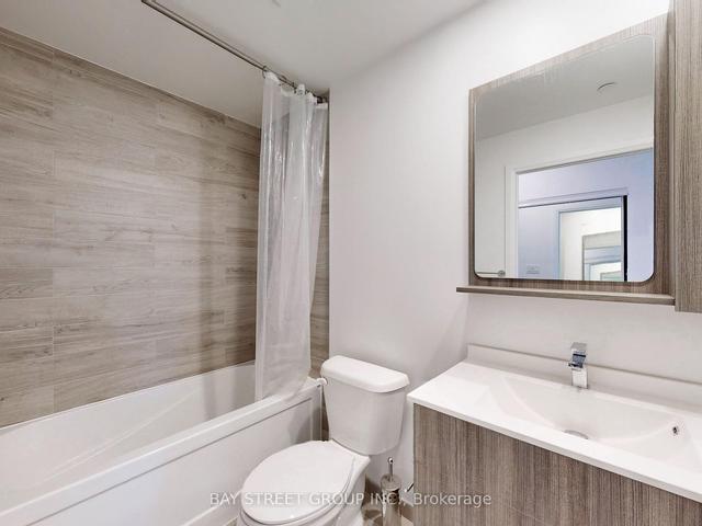 1609 - 75 Canterbury Pl, Condo with 1 bedrooms, 1 bathrooms and 1 parking in Toronto ON | Image 8