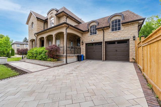 523 Brookside Dr, House detached with 4 bedrooms, 5 bathrooms and 4 parking in Oakville ON | Image 23