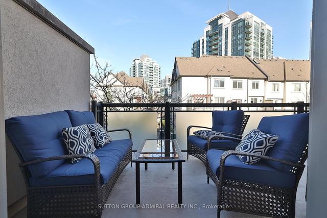 30 - 883 New Westminster Dr, Townhouse with 3 bedrooms, 3 bathrooms and 2 parking in Vaughan ON | Image 8