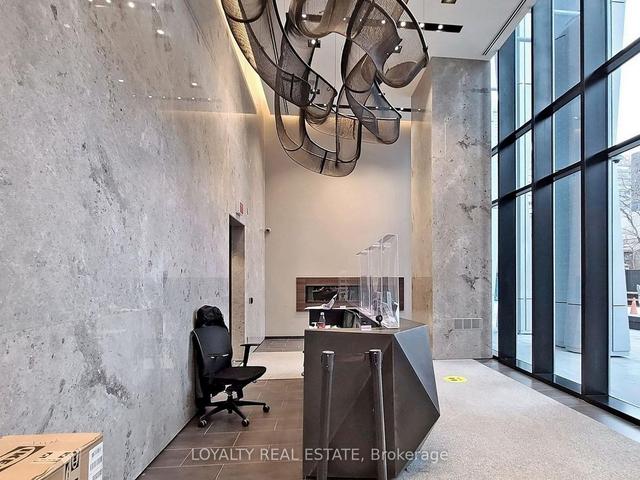 4909 - 1 Yorkville Ave, Condo with 2 bedrooms, 2 bathrooms and 1 parking in Toronto ON | Image 23