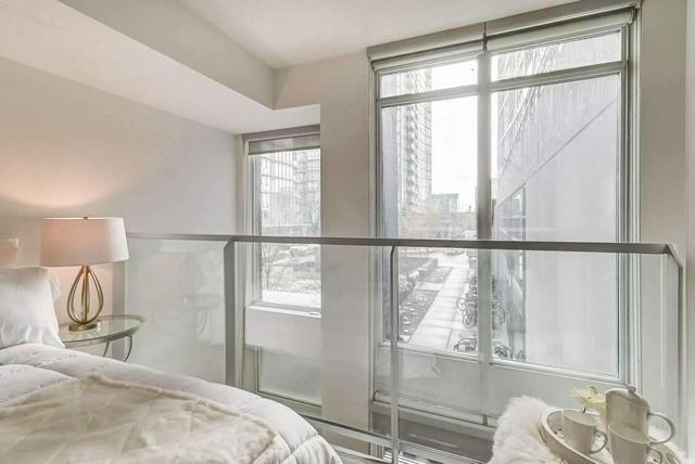 117 - 15 Brunel Crt, Condo with 1 bedrooms, 1 bathrooms and 1 parking in Toronto ON | Image 18