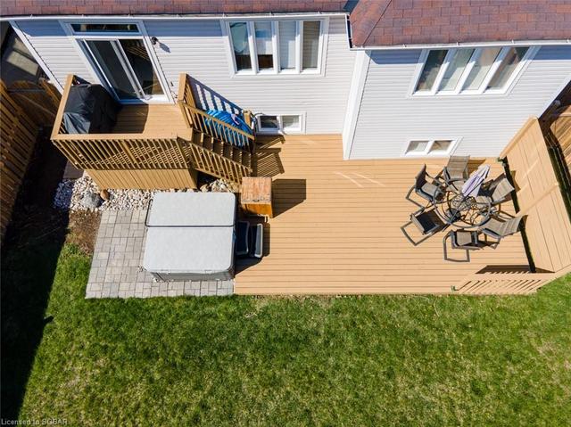 25 Grand Poplar Lane, House detached with 4 bedrooms, 3 bathrooms and 6 parking in Wasaga Beach ON | Image 4