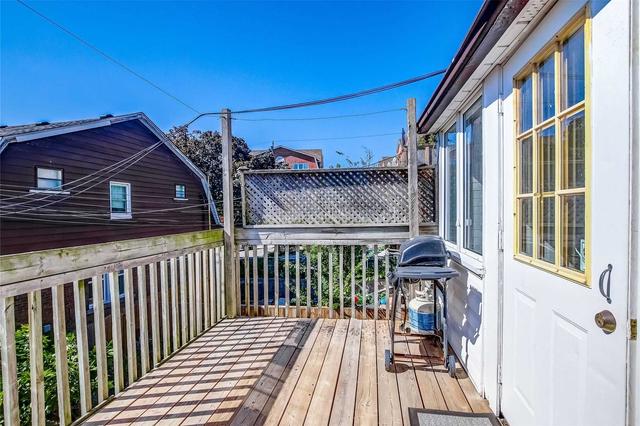 1307 Davenport Rd, House attached with 3 bedrooms, 2 bathrooms and 1 parking in Toronto ON | Image 11