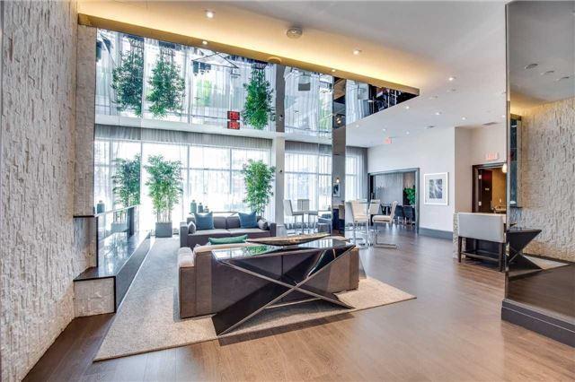 809 - 55 Speers Rd, Condo with 2 bedrooms, 2 bathrooms and 2 parking in Oakville ON | Image 12