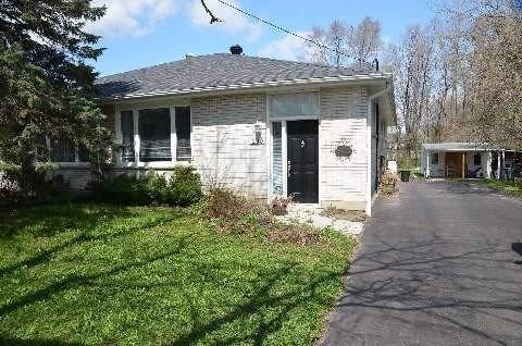 230 Grove St E, House detached with 3 bedrooms, 2 bathrooms and 6 parking in Barrie ON | Image 1