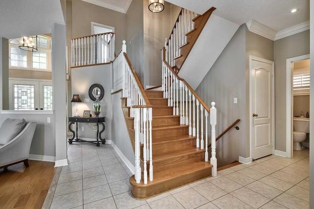 2434 Millrun Dr, House detached with 5 bedrooms, 5 bathrooms and 4 parking in Oakville ON | Image 38