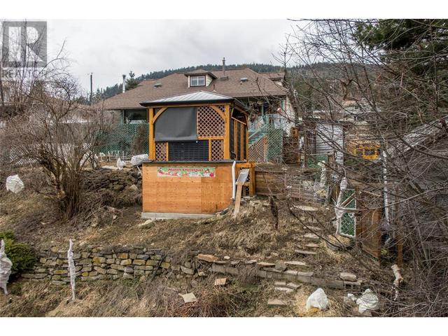 2117 Catt Avenue, House detached with 4 bedrooms, 1 bathrooms and 4 parking in Lumby BC | Image 21