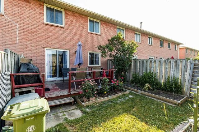 6 - 280 Limeridge Rd, Townhouse with 3 bedrooms, 3 bathrooms and 2 parking in Hamilton ON | Image 16