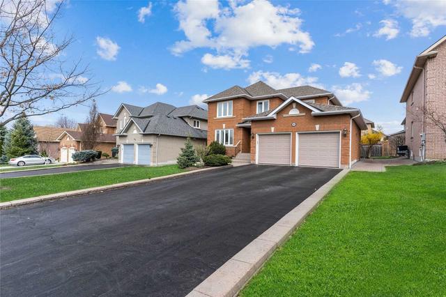 80 Lois Dr, House detached with 4 bedrooms, 3 bathrooms and 10 parking in Vaughan ON | Image 1
