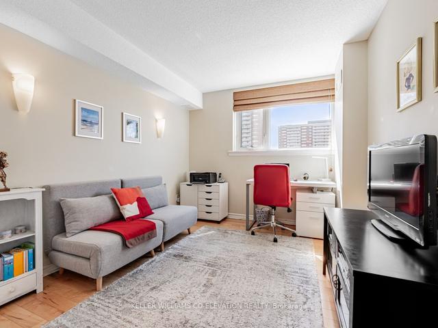 805 - 270 Scarlett Rd, Condo with 2 bedrooms, 2 bathrooms and 1 parking in Toronto ON | Image 20