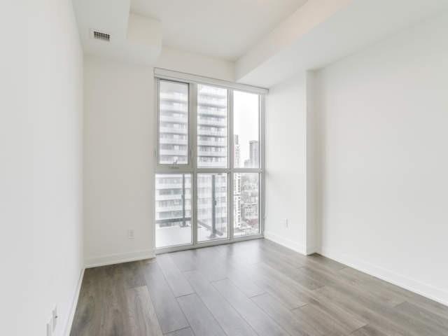 4406 - 87 Peter St, Condo with 1 bedrooms, 1 bathrooms and 0 parking in Toronto ON | Image 4