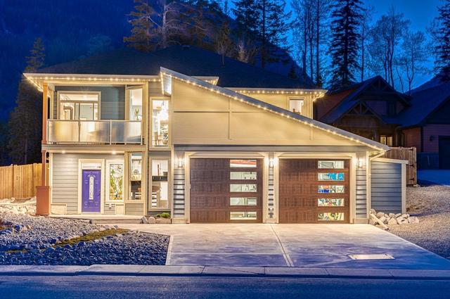 2264 Black Hawk Drive, House detached with 3 bedrooms, 3 bathrooms and null parking in Sparwood BC | Image 46