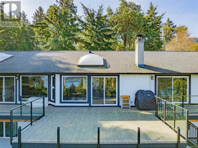 8170 Southwind Dr, House detached with 4 bedrooms, 3 bathrooms and 5 parking in Lantzville BC | Image 80