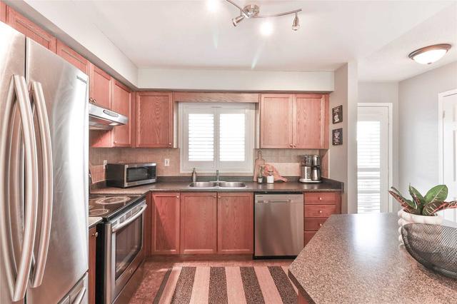 th5 - 200 Twelfth St, Townhouse with 2 bedrooms, 3 bathrooms and 2 parking in Toronto ON | Image 5