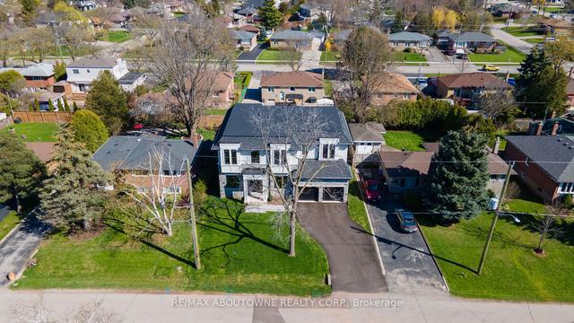 2044 Seabrook Dr, House detached with 4 bedrooms, 5 bathrooms and 6 parking in Oakville ON | Image 19
