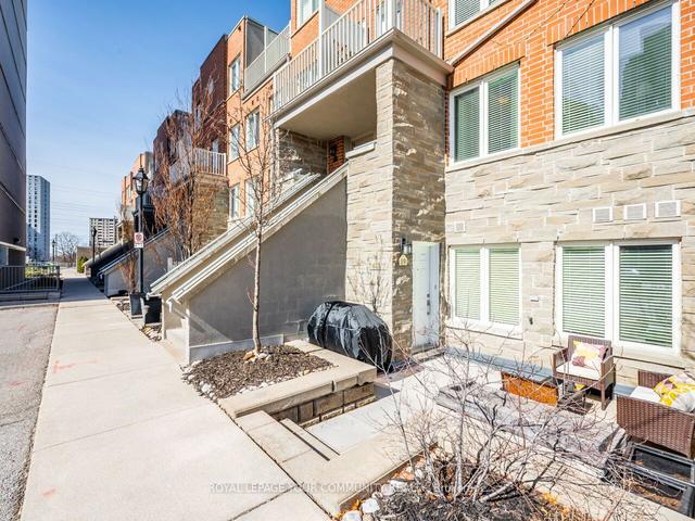 119 - 25 Richgrove Dr, Townhouse with 2 bedrooms, 2 bathrooms and 1 parking in Toronto ON | Image 12