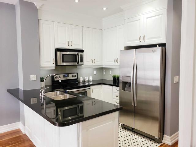425 - 20 Burkebrook Pl, Condo with 1 bedrooms, 2 bathrooms and 2 parking in Toronto ON | Image 14