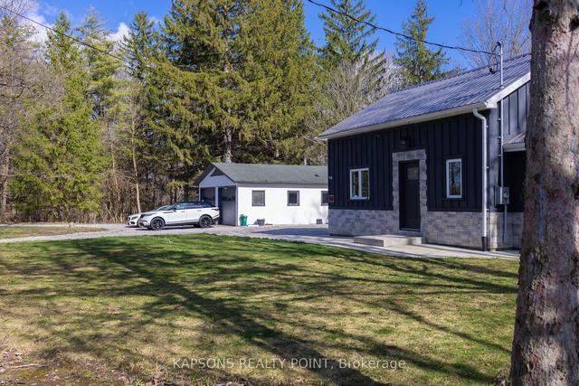 1787 Clyde Rd, House detached with 2 bedrooms, 3 bathrooms and 14 parking in North Dumfries ON | Image 35