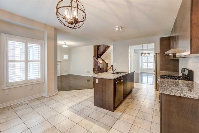 86 Pearl Lake Rd, House detached with 4 bedrooms, 4 bathrooms and 3 parking in Markham ON | Image 3