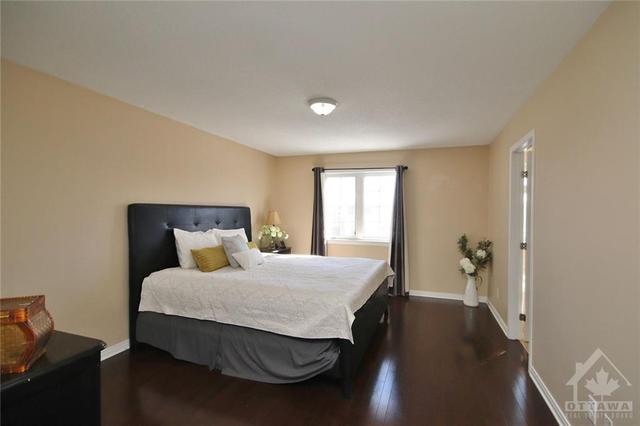 871 Kennacraig Private, Townhouse with 3 bedrooms, 3 bathrooms and 3 parking in Ottawa ON | Image 20