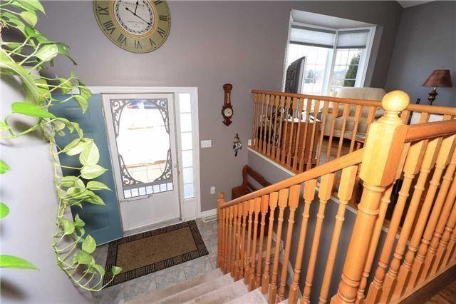 8 Country Lane, House detached with 2 bedrooms, 2 bathrooms and 2 parking in Barrie ON | Image 6