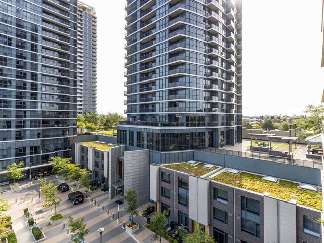 602 - 1 Valhalla Inn Rd, Condo with 2 bedrooms, 2 bathrooms and 1 parking in Toronto ON | Image 33