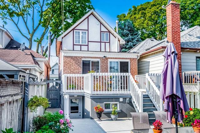 429 Maybank Ave, House detached with 3 bedrooms, 2 bathrooms and 3 parking in Toronto ON | Image 33