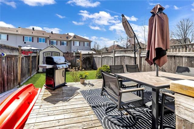 274 Silbrass Private, Townhouse with 3 bedrooms, 3 bathrooms and 3 parking in Ottawa ON | Image 18