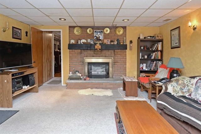 1936 Fairport Rd, House detached with 4 bedrooms, 2 bathrooms and 14 parking in Pickering ON | Image 15