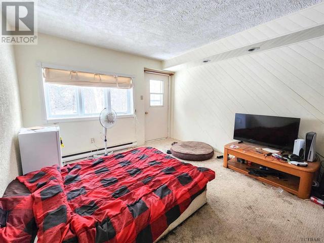 31 Comfort St, House detached with 5 bedrooms, 2 bathrooms and null parking in Kirkland Lake ON | Image 14