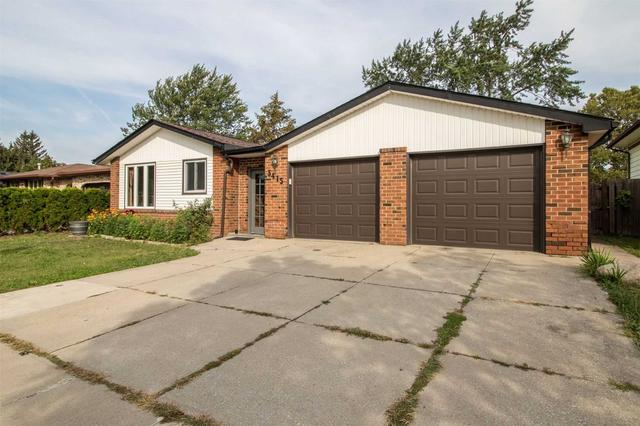 3415 Forest Glade Dr, House detached with 3 bedrooms, 2 bathrooms and 4 parking in Windsor ON | Image 12