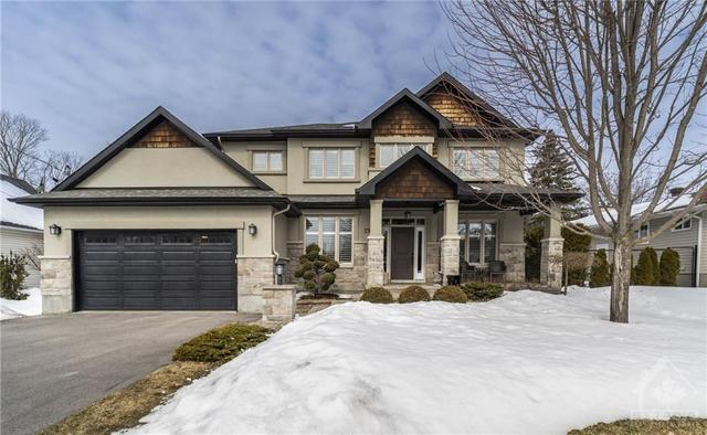29 Beverly Street, House detached with 5 bedrooms, 4 bathrooms and 6 parking in Ottawa ON | Image 2
