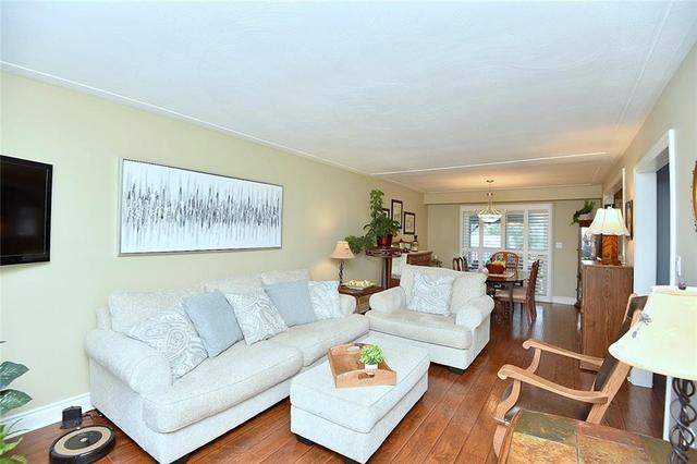 8410 Twenty Road E, House detached with 4 bedrooms, 2 bathrooms and 7 parking in Hamilton ON | Image 6